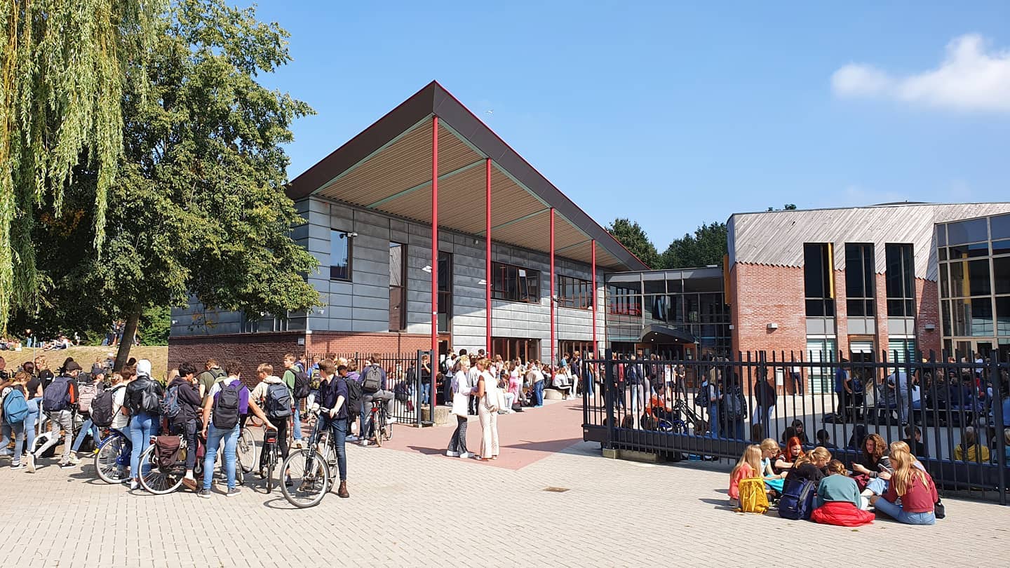Nieuwe straatnaam voor de Vrijeschool Zutphen Nieuwe straatnaam voor de Vrijeschool Zutphen